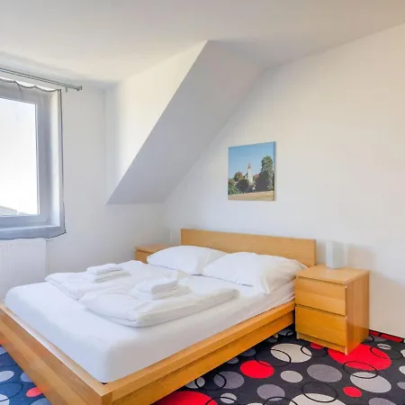 Luxurious Holiday In Babice With Swimming Pool Semesterbostad