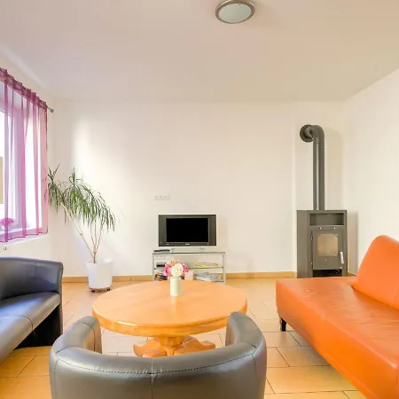 Semesterbostad Luxurious Holiday In Babice With Swimming Pool Babice (Vysocina)