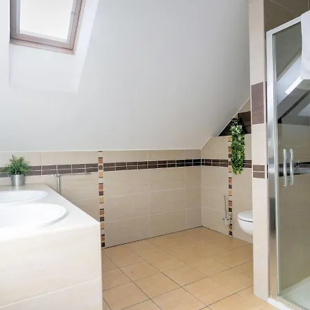 Luxurious Holiday In Babice With Swimming Pool *